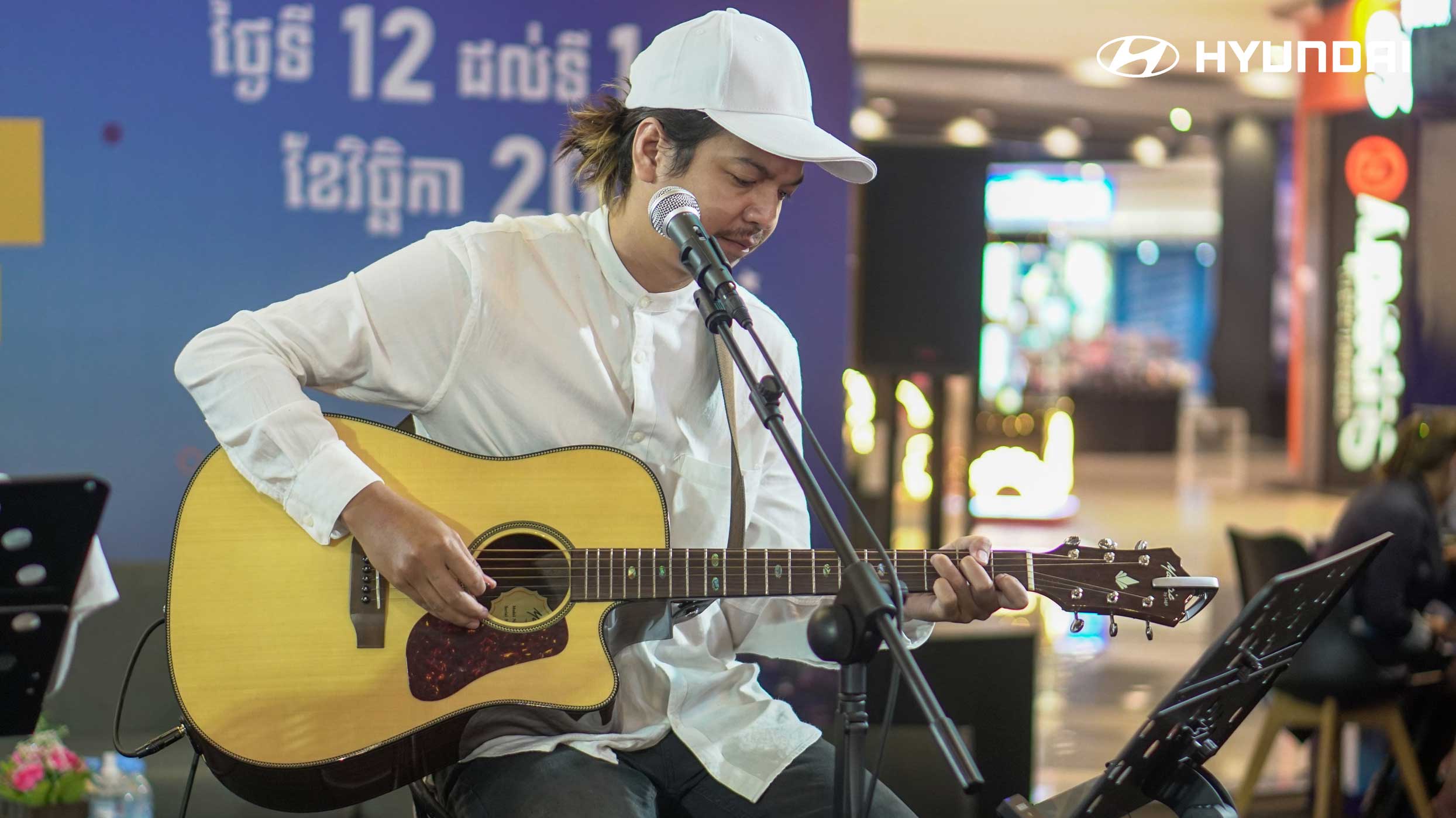 nov-aeon-sensok-roadshow-live-khmer-band02